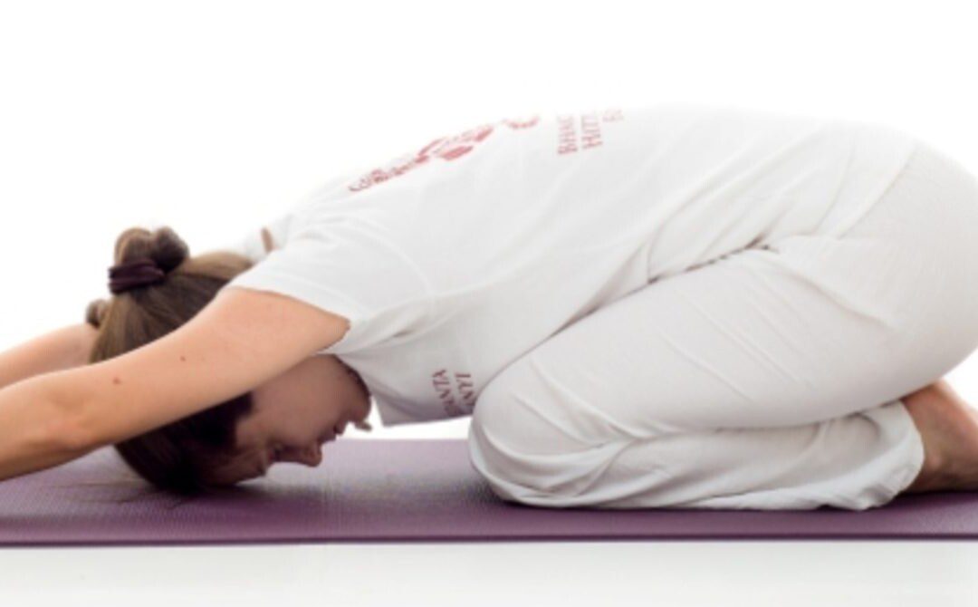 Sasánkászana – Holdpóz