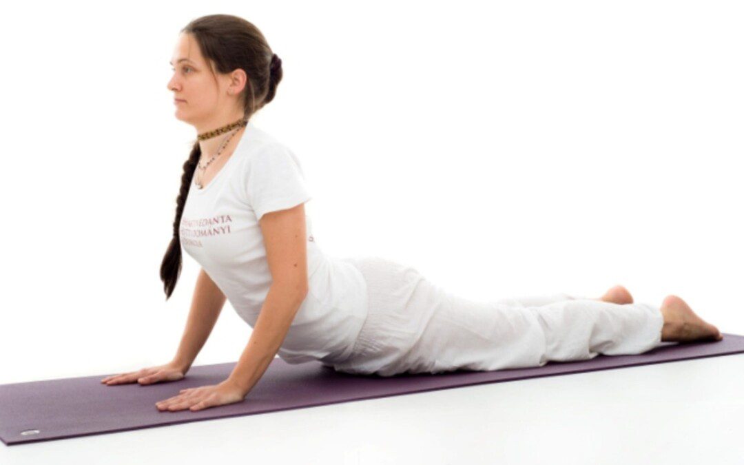 Bhudzsangászana – Kobraállás
