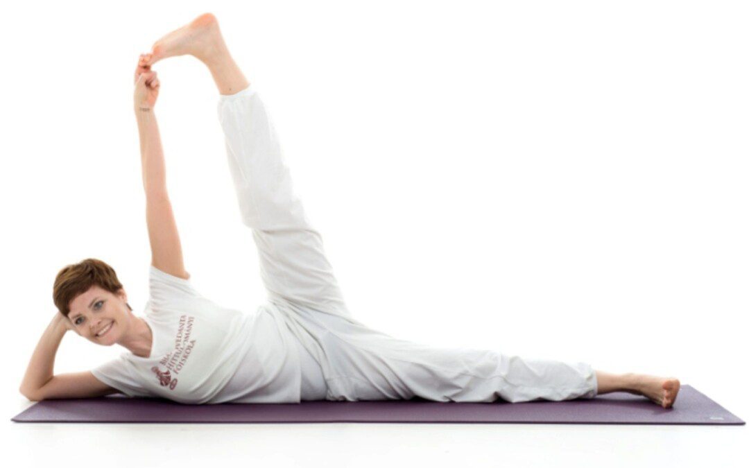 Anantászana – Ananta póz