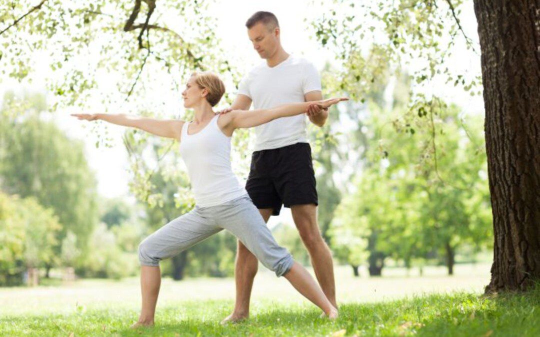 Hátrány-e, ha nők és férfiak együtt jógáznak?