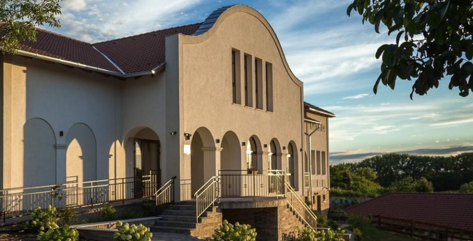 Őszi Jóga – és Életmódtábor a somogyvámosi Rádhé Resortban