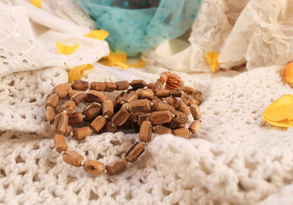 A megismerés legfontosabb alapkövei – Részlet Varga Kata vaisnava teológus szakdolgozatából