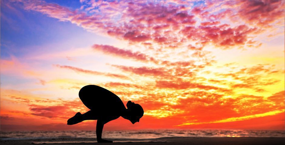 Kéztámaszos és fordított testhelyzetű ászanák jógaworkshop – MEGTELT!