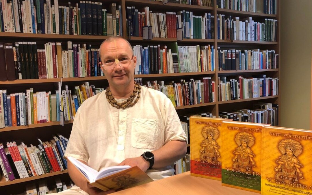 Itt a Jóga-szútra 4. kötete!